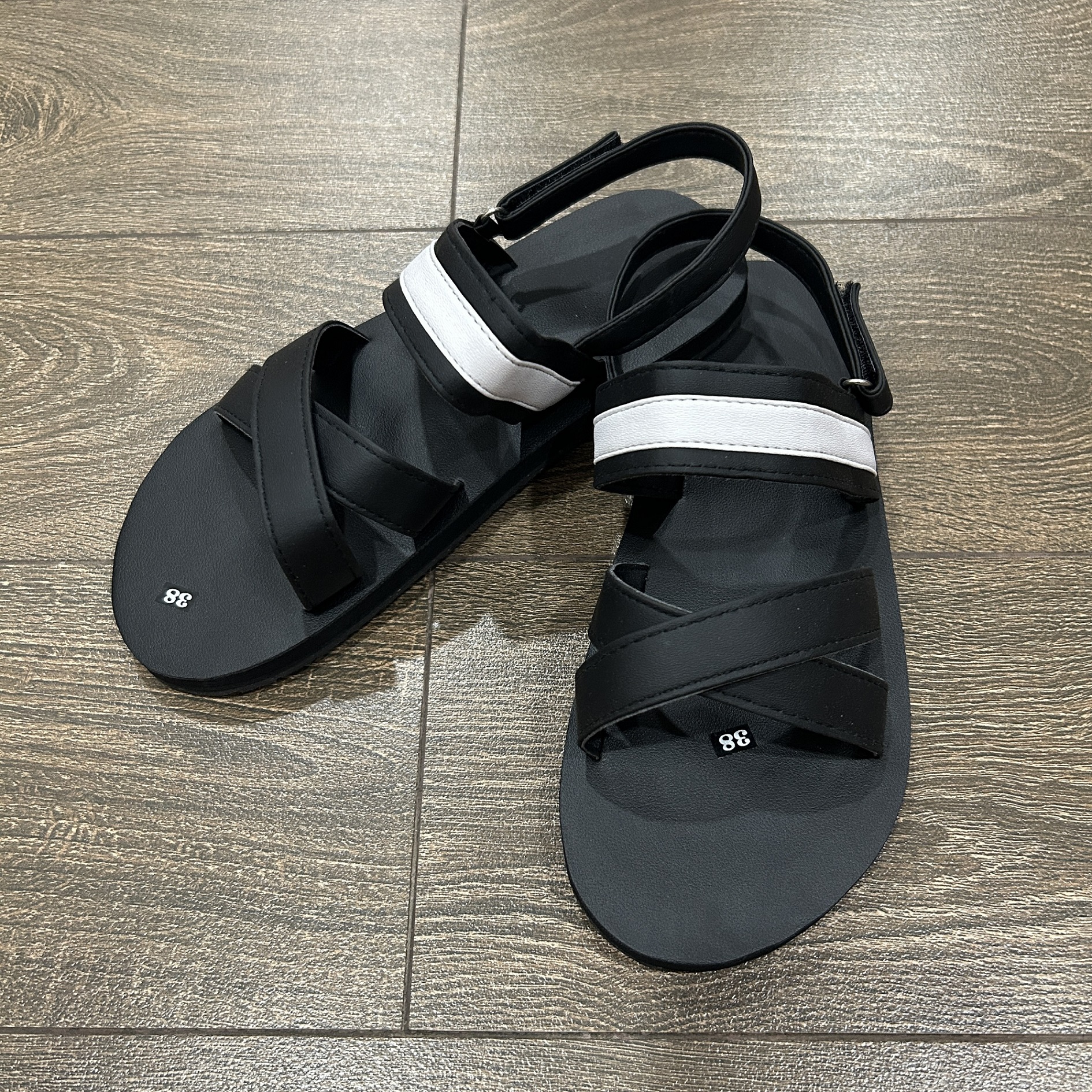 Giày sandal đi học nữ nam [ẢNH THẬT 100%] quai chéo xăng đan học sinh giá rẻ LYNA Sandal