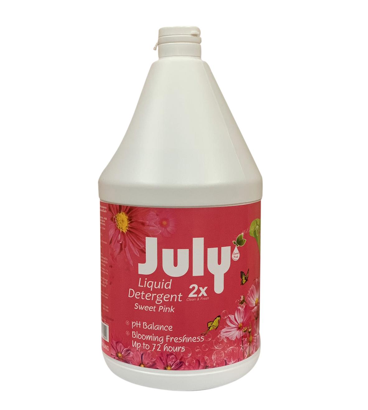 Combo 01 can nước giặt xả Thái Lan July 2X 3,5L + 01 Set 02 khăn cuộn cotton Nhật Bản (Giao màu ngẫu nhiên)