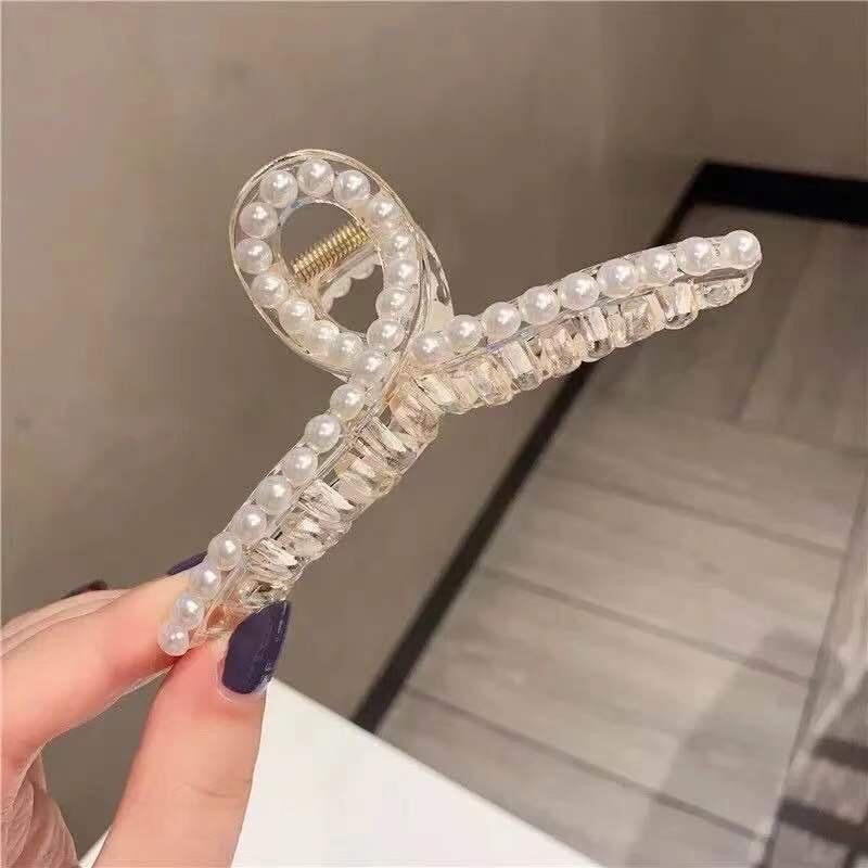 Kẹp càng cua gắp tóc phối ngọc xinh