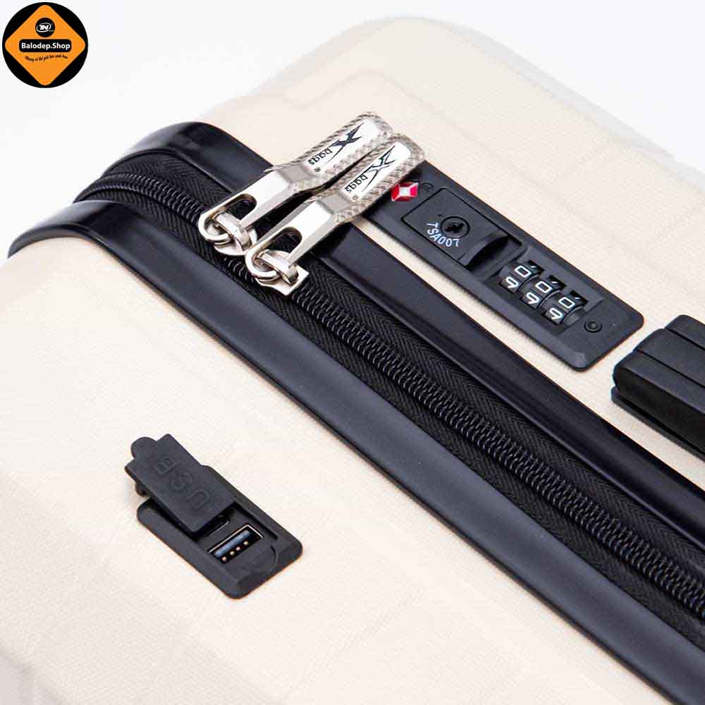 Vali Du Lịch Cao Cấp Khóa TSA &amp; Cổng USB Xbags White Titan Pro Nhựa ABS Chống Va Đập – Sang Trọng Đẳng Cấp Tiện Dụng XB 6105!
