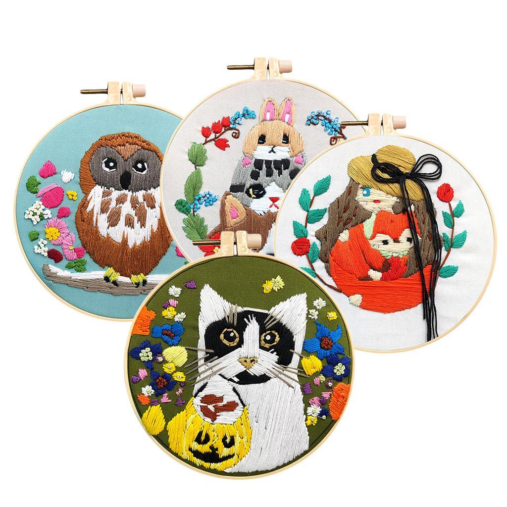 Full Range of Embroidery Starter Kit with Pattern Cross Stitch Kit Including Cloth with Floral Pattern, Bamboo Embroidery Hoop, Color Threads and Tool