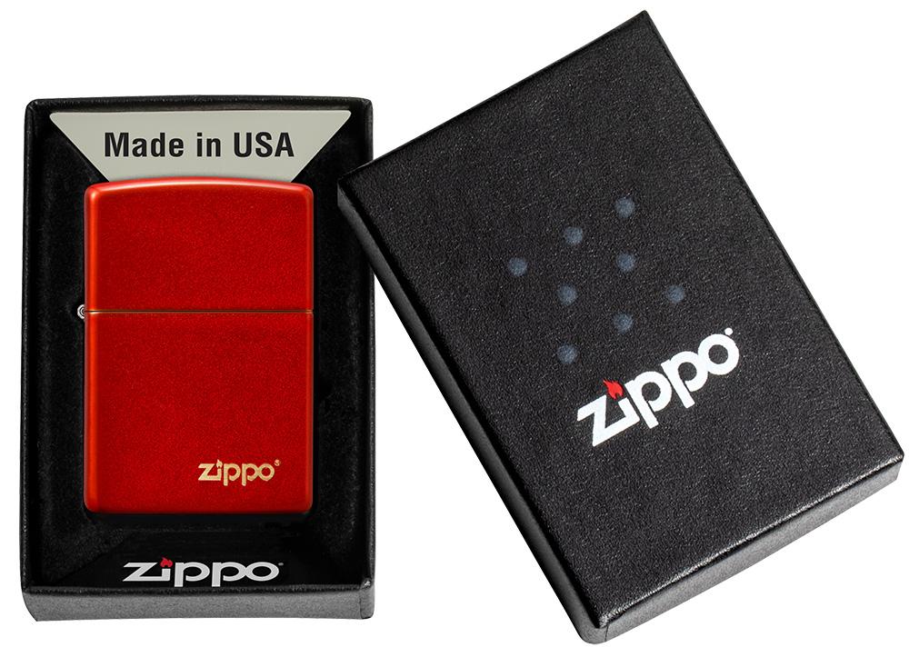 Bật Lửa Classic Metallic Red Zippo Logo 49475ZL