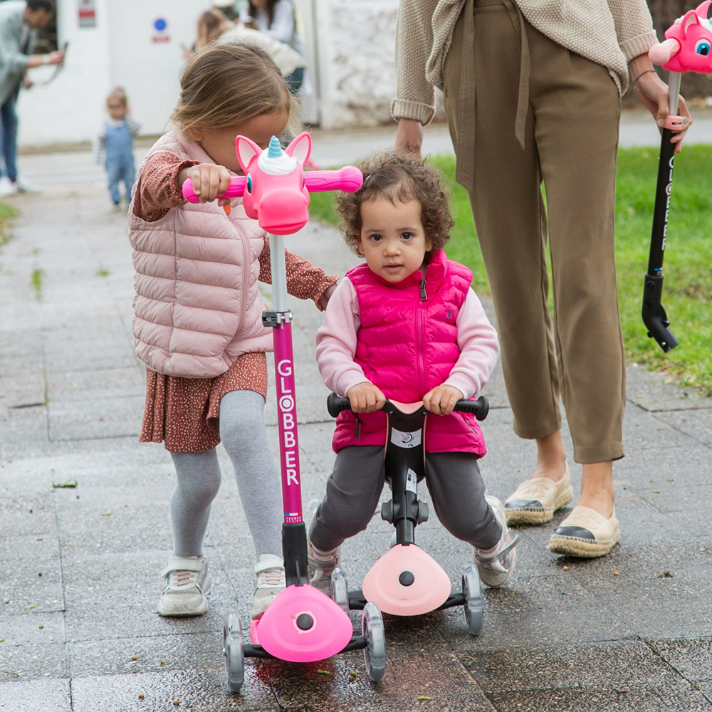 Bạn Đồng Hành Globber Scooter Friend - Đầu Lân/Hồng