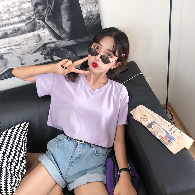 Áo thun nữ cổ tim  Áo Croptop Cổ V Tay Dài, Dáng Ôm Chất Thun Gân Co Giản - Áo Thun Lỡ TTA