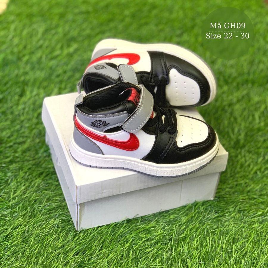 Giày cổ cao cho bé gái bé trai 1 - 5 tuổi dáng sneaker thể thao khỏe khoắn và năng động phong cách Hàn GH09