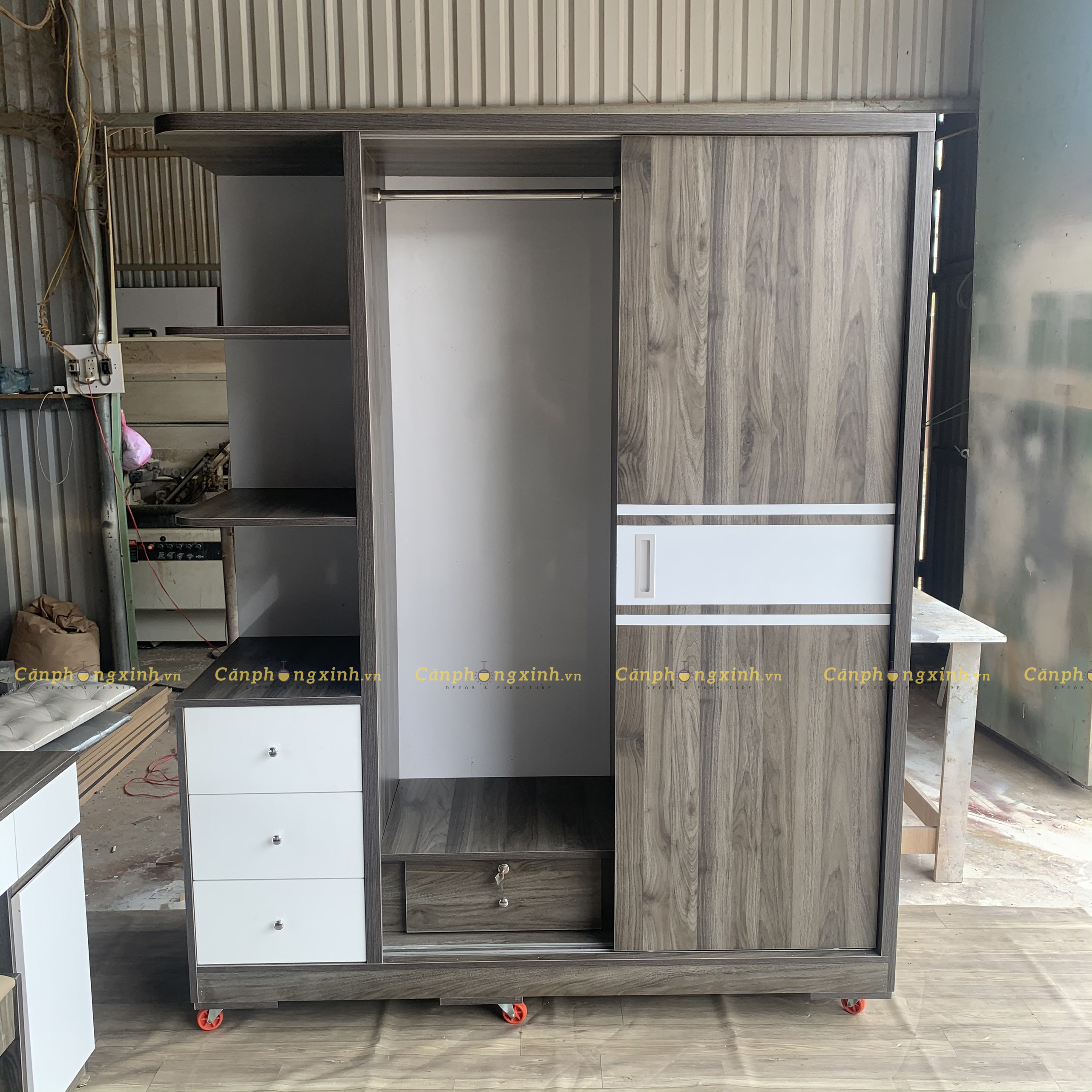 Tủ Áo Gỗ MDF Cửa Lùa Có Kệ CPX-T28 Xám Phối Trắng