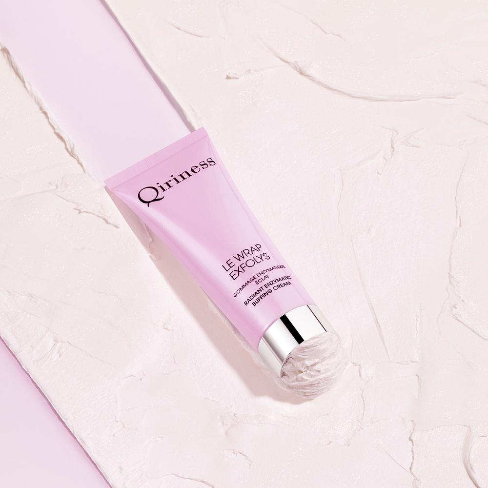 Kem tẩy da chết không hạt làm trắng sáng đều màu da nguồn gốc thiên nhiên Qiriness Radiant Enzymatic Buffing Cream 75ml