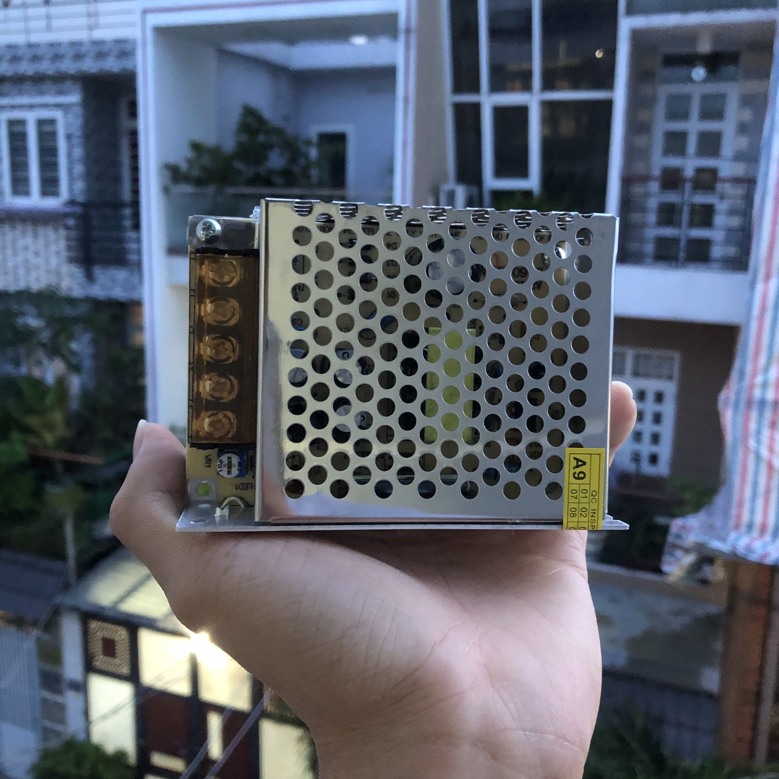 Nguồn Tổng tổ ong 12V 5A 24W