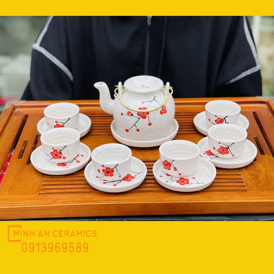 Bộ trà Bát tràng dáng ấm lõm men tiêu vẽ hoa đào đỏ thủ công gốm Minh An Bát Tràng