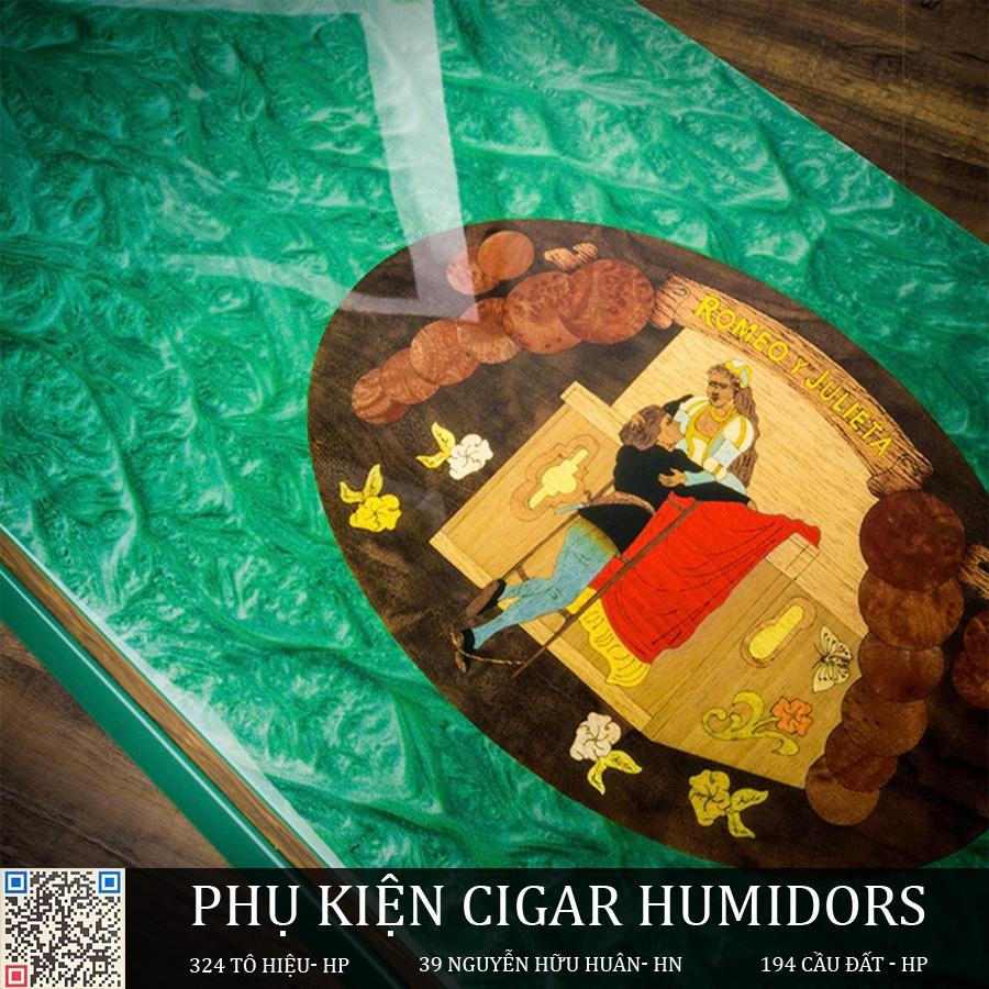 Hộp ủ của Lubinski YJA 60032