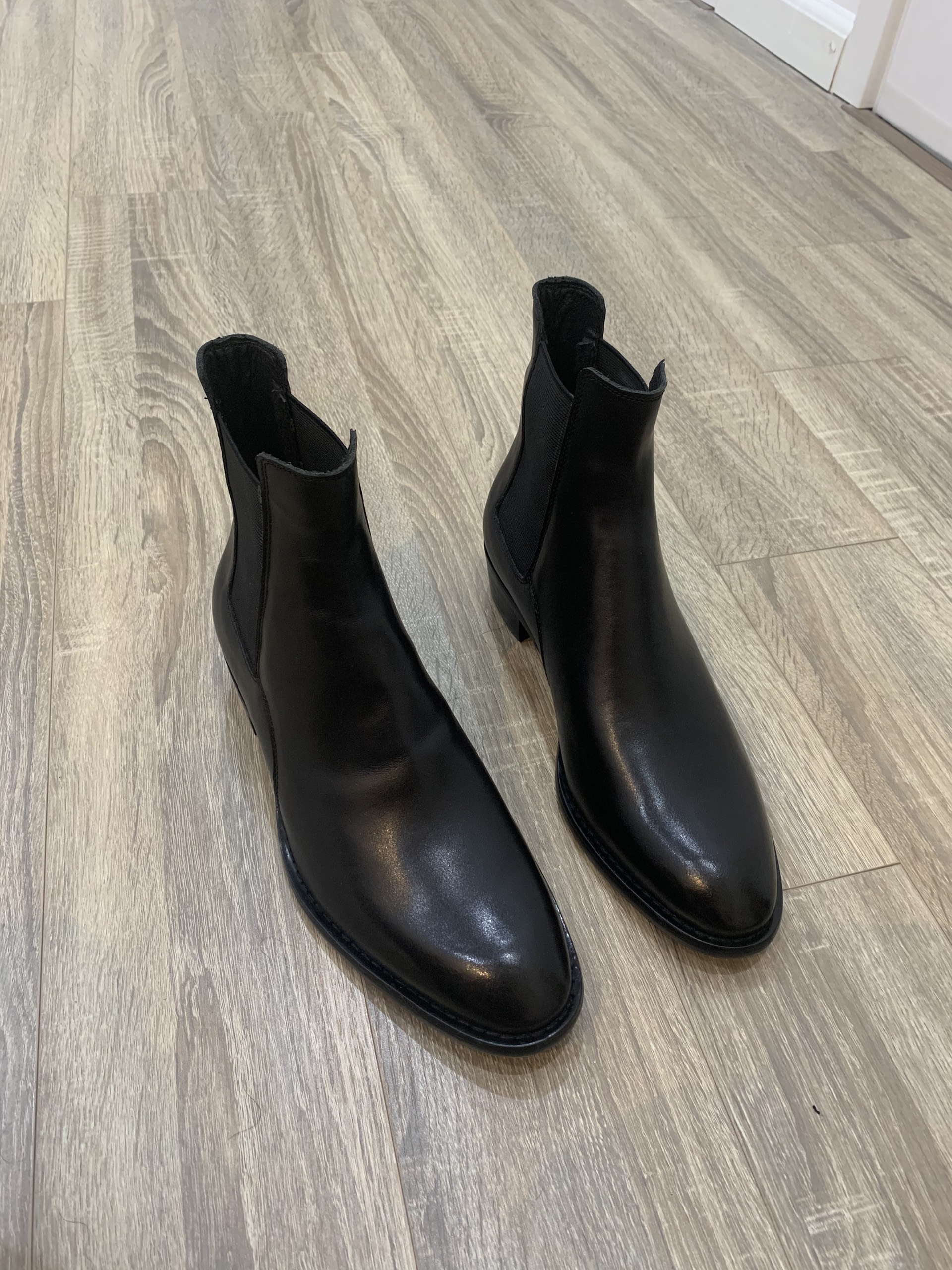 Giày da Chelsea Boots Da Bò Đế Phíp Gỗ Streetwear BẢO HÀNH 12 THÁNG Kiểu Dáng Đường Phố Tặng Kèm Phụ Kiện Boots