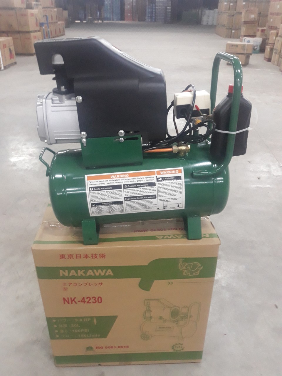 Máy Nén Khí Có Dầu Liền Trục Nakawa NK-4230 30L