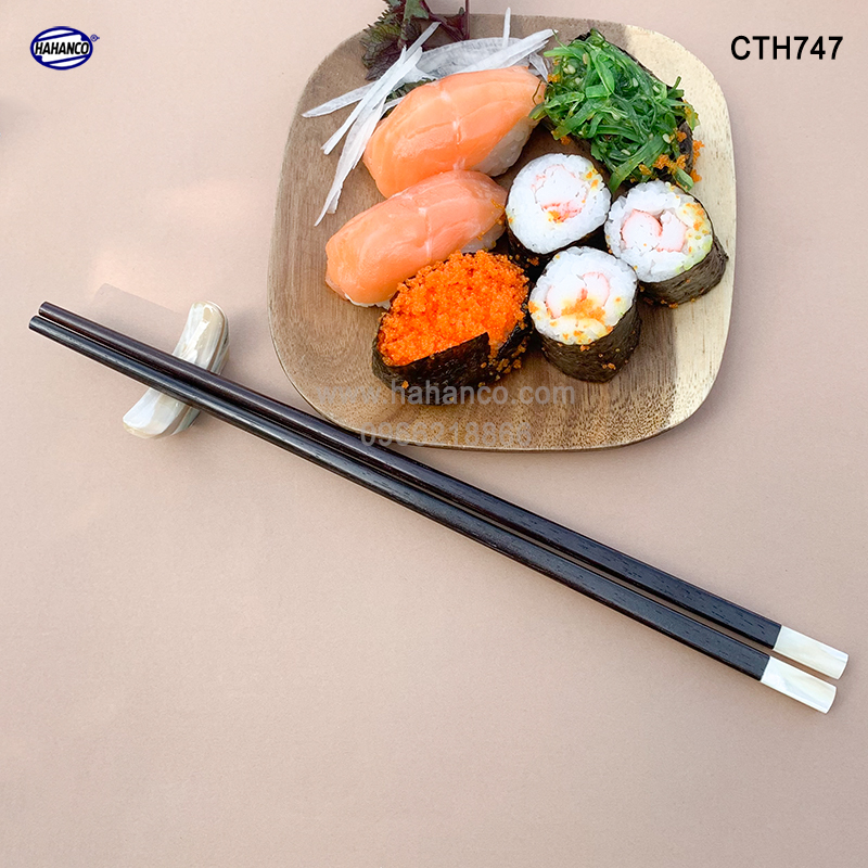 Combo 10 chiếc Gác đũa Thần Tài bằng ốc biển liền khối nhập khẩu từ New Zealand và Úc (CTH747) Nổi ánh xà cừ rất đẹp - mang lại bữa cơm ngon và tài lộc cho gia chủ