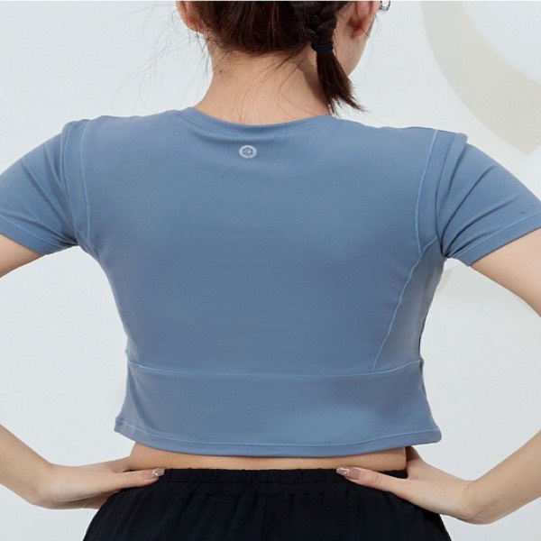 Áo Cộc tay tập Yoga, Gym cao cấp HATHA kiểu croptop trẻ trung, năng động - A162 ( áo có kèm sẵn mút ngực)