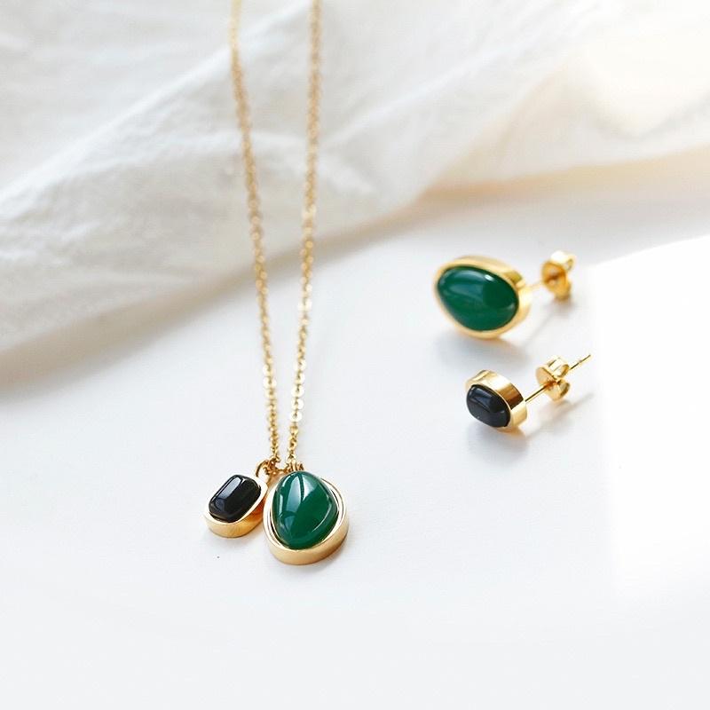 Dây chuyền nữ titan ngọc xanh đen đẹp Ring House