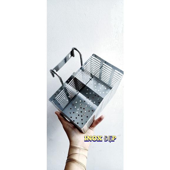 ỐNG ĐỰNG ĐŨA MUỖNG VUÔNG LƯỚI 2 NGĂN,INOX 304,DÀY DẶN ,CHẮC CHẮN,SÁNG BÓNG,GIÁ XƯỞNG