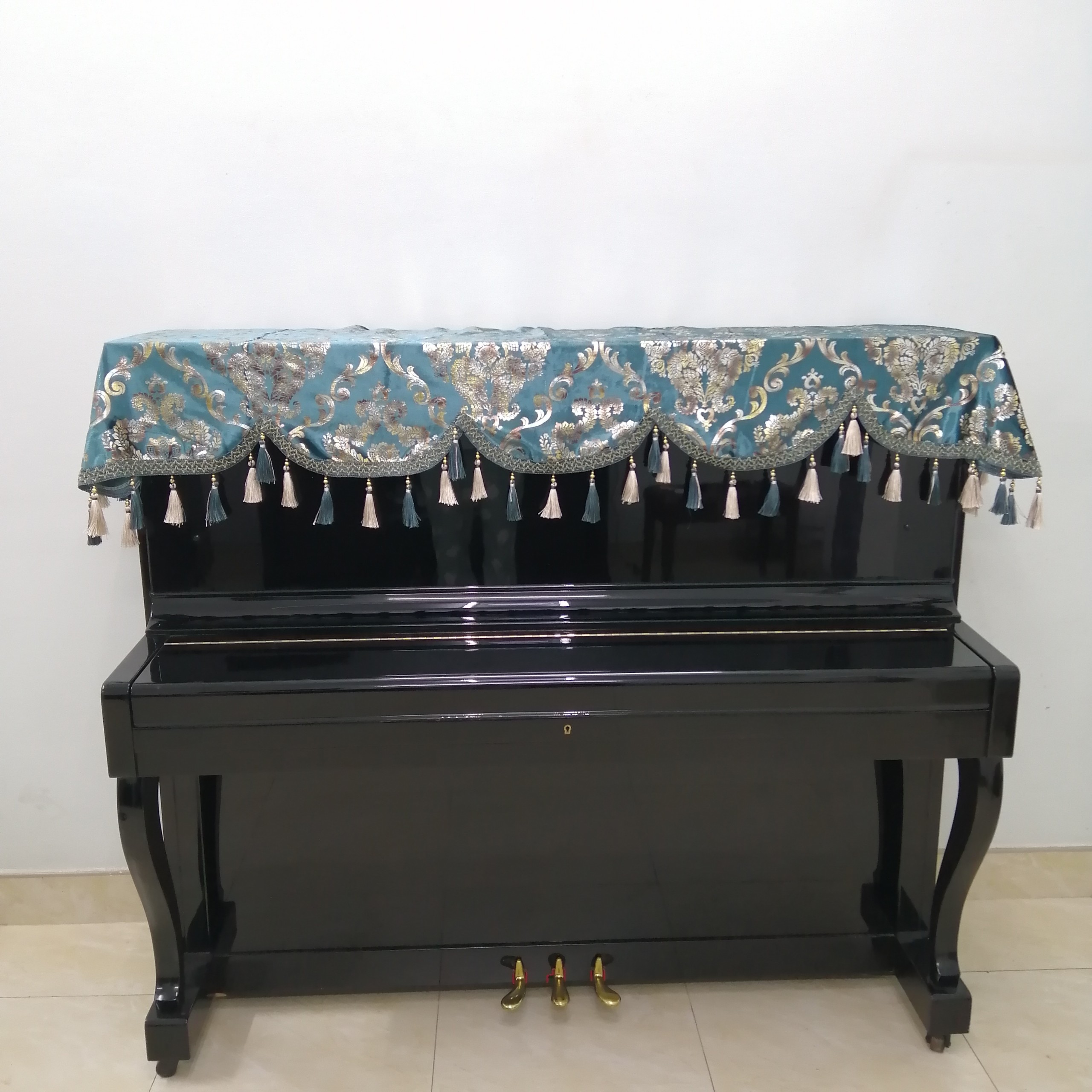 KHĂN PHỦ ĐÀN PIANO CƠ MÀU XANH HOÀNG GIA PHỐI TUA RUA HẠT CHÂU SANG TRỌNG