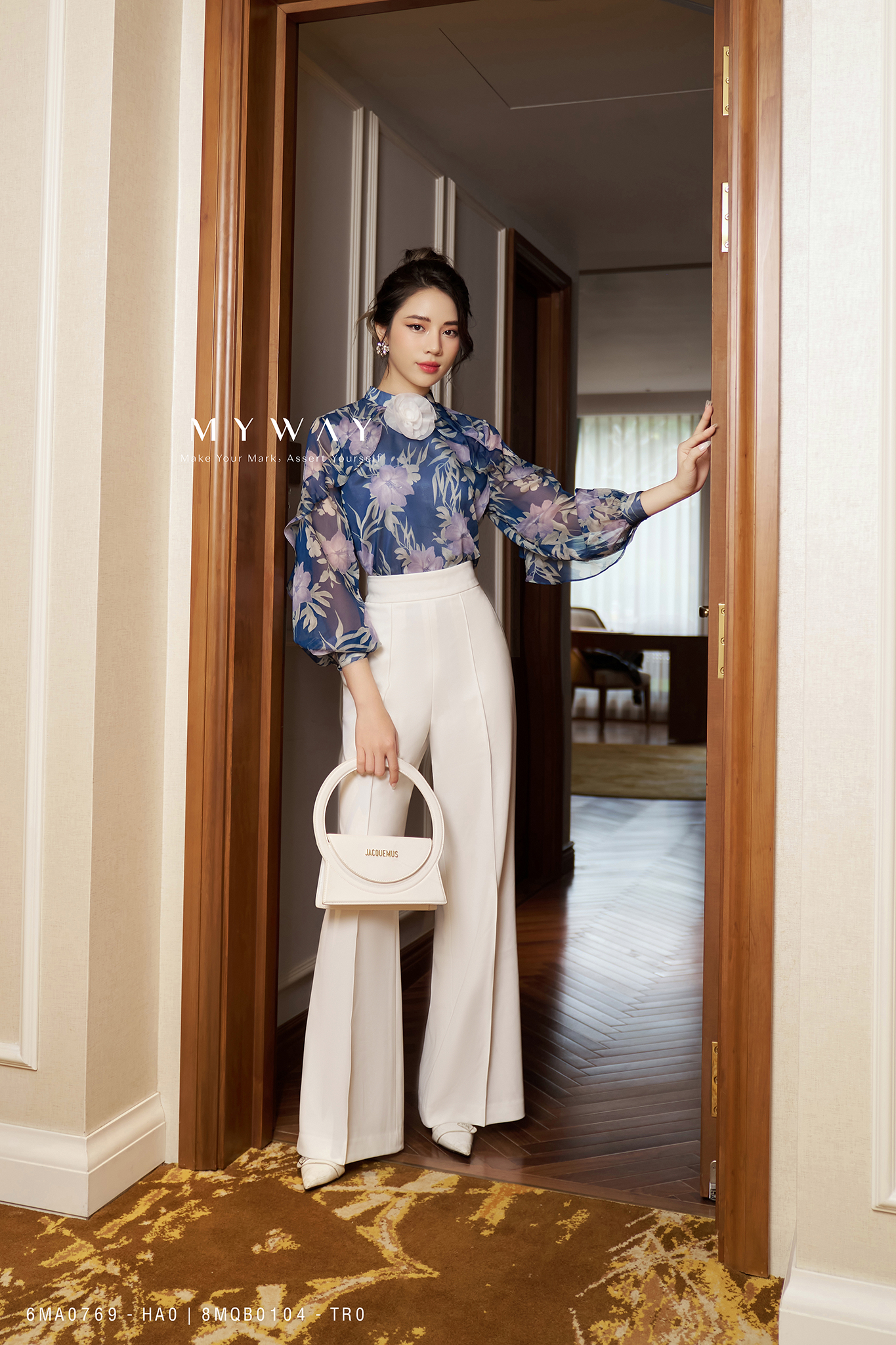 Áo Sơ Mi Công Sở Nữ My Way Tay Bồng Đính Hoa Sang Trọng 6MA0769