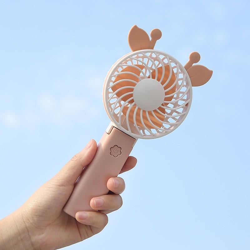 Quạt Mini Cầm Tay Tích Điện Có Thể Gấp Gọn, Quạt Mini Cầm Tay Tích Điện Kèm Cáp Sạc 88116 Shop Giang Phạm