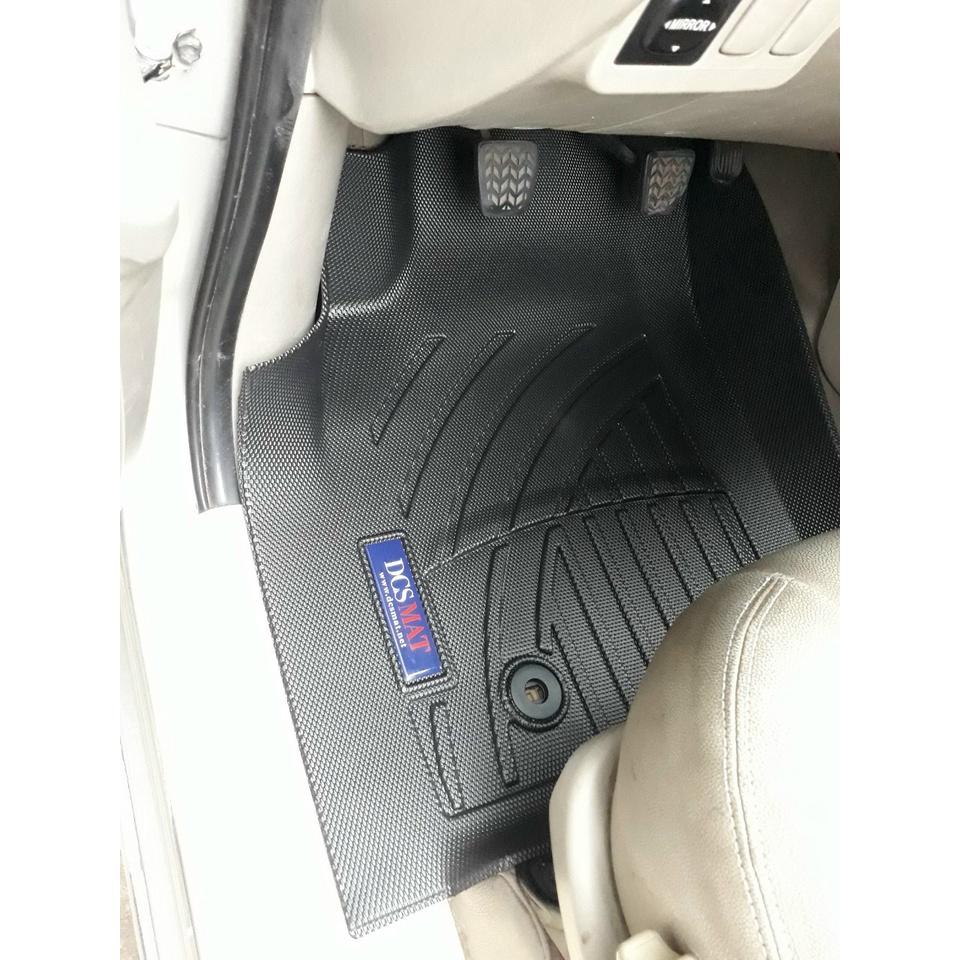 Thảm lót sàn cho xe Toyota Innova 2008-2016 thương hiệu DCSMAT, chất liệu TPV cao cấp
