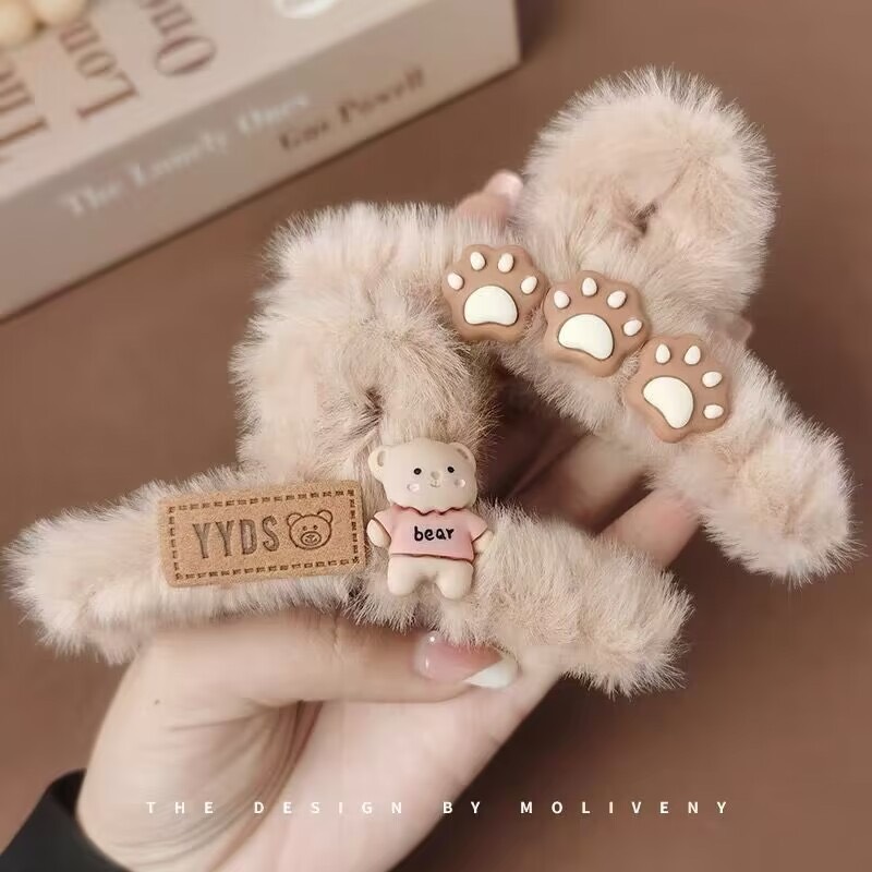 Kẹp tóc càng cua đính lông hình gấu dễ thương