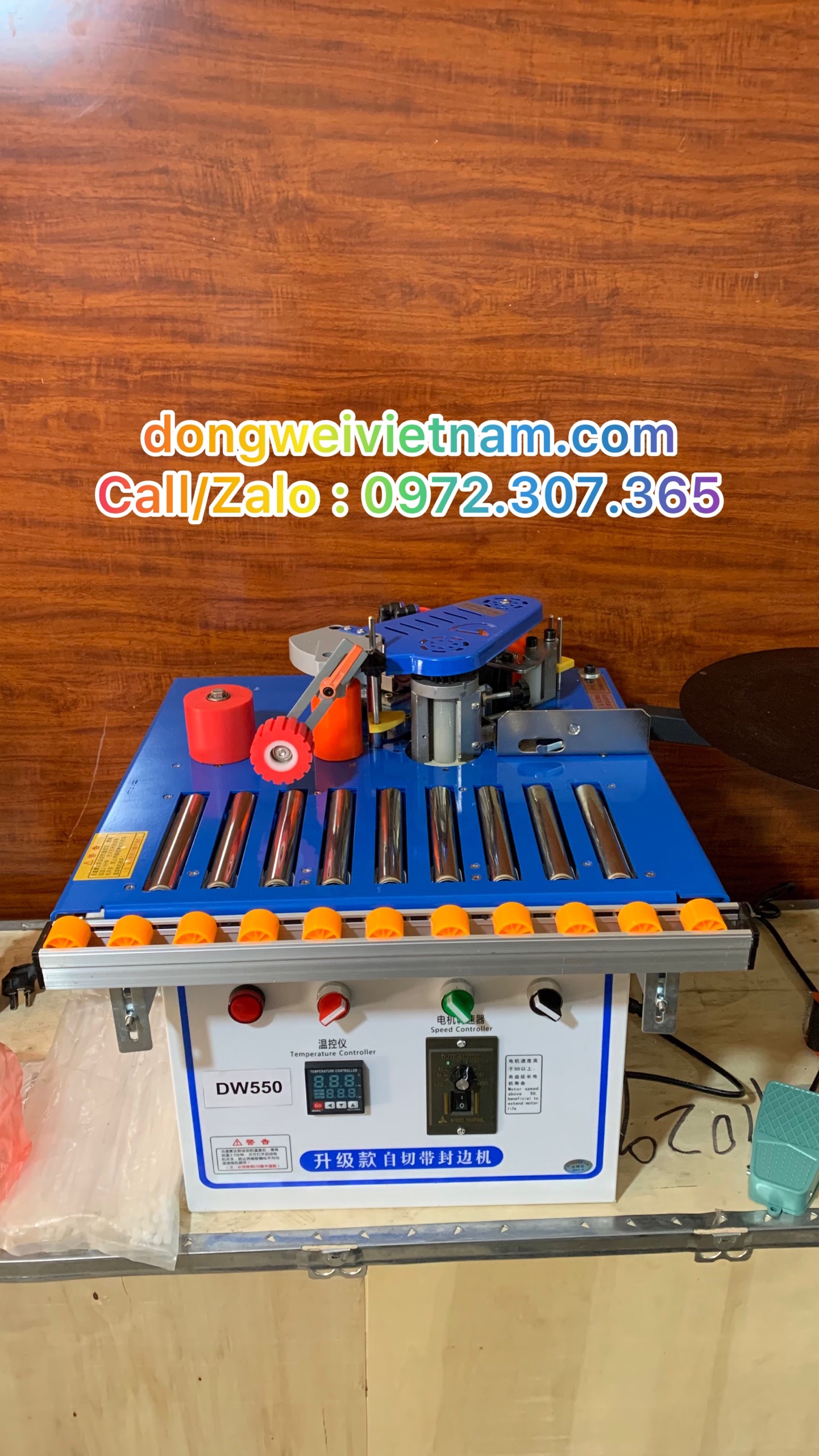 Máy dán cạnh 2 chức năng DW550 Tích hợp hệ con lăn trên bàn