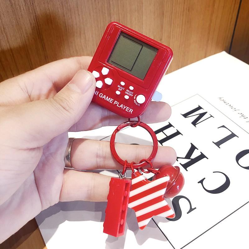 Móc Khoá Hình Máy Chơi Game Mini Siêu Cute Kèm Chuông Gió