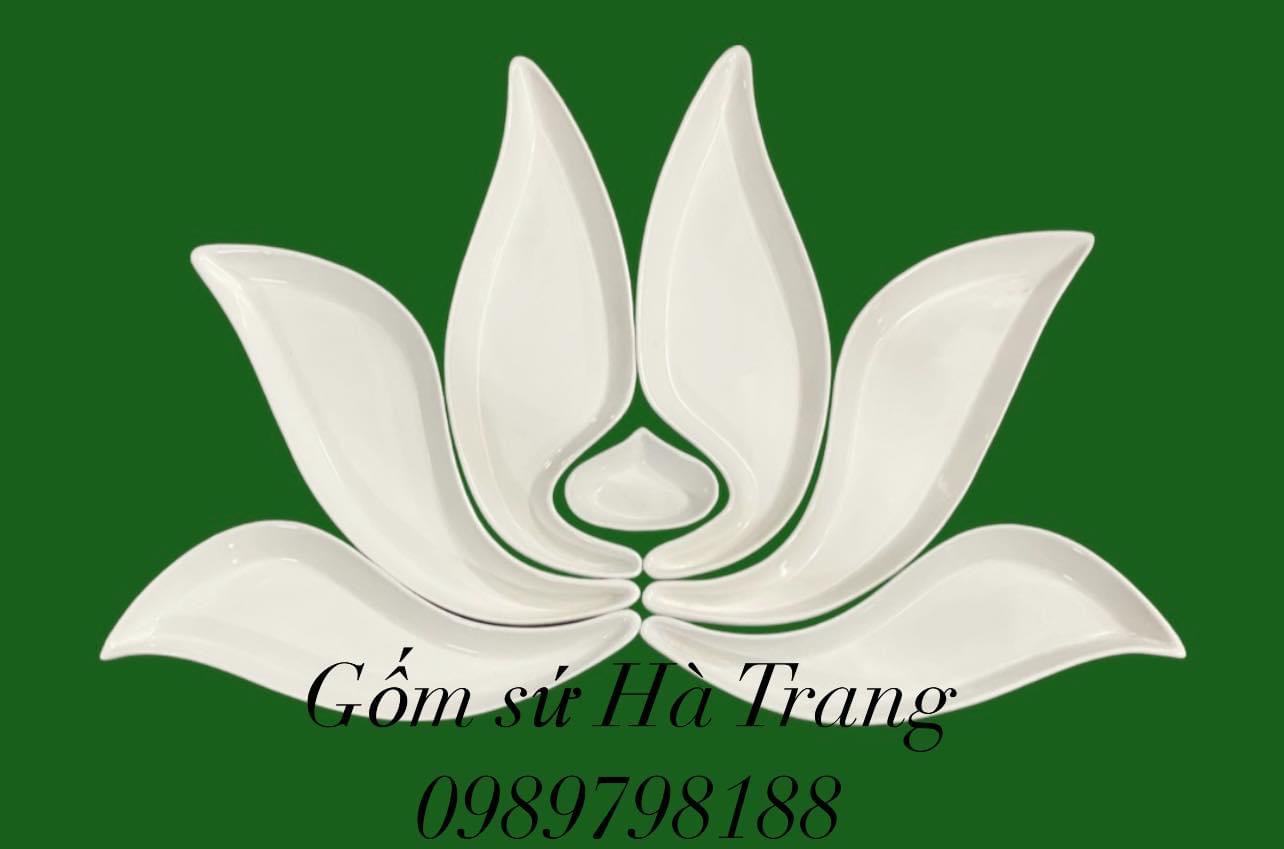 Bộ đĩa sen Việt Nam Tôi Yêu Việt Nam chất liệu gốm sứ Bát Tràng cao cấp