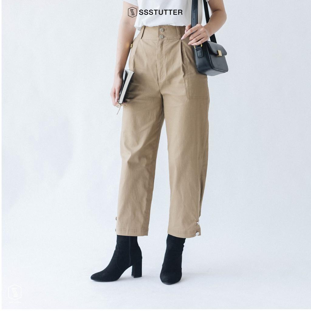 Quần dài nữ SSSTUTTER cạp cao đính khuy trẻ trung, hiện đại Wide Pocket Pants