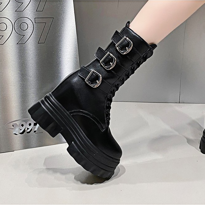 Giày Boots cổ lỡ 3 quai Đế xuồng 9.5cm PB590-4188