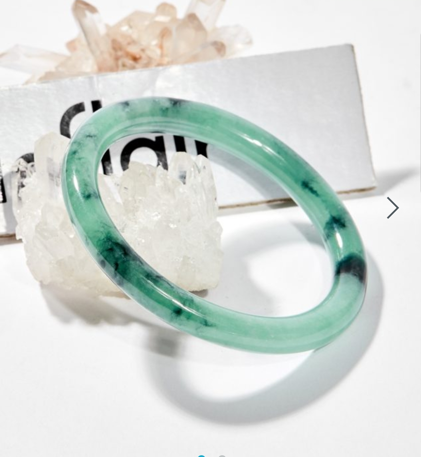 Vòng Tay Cẩm Thạch Jadeite Trục Tròn 56 mm
