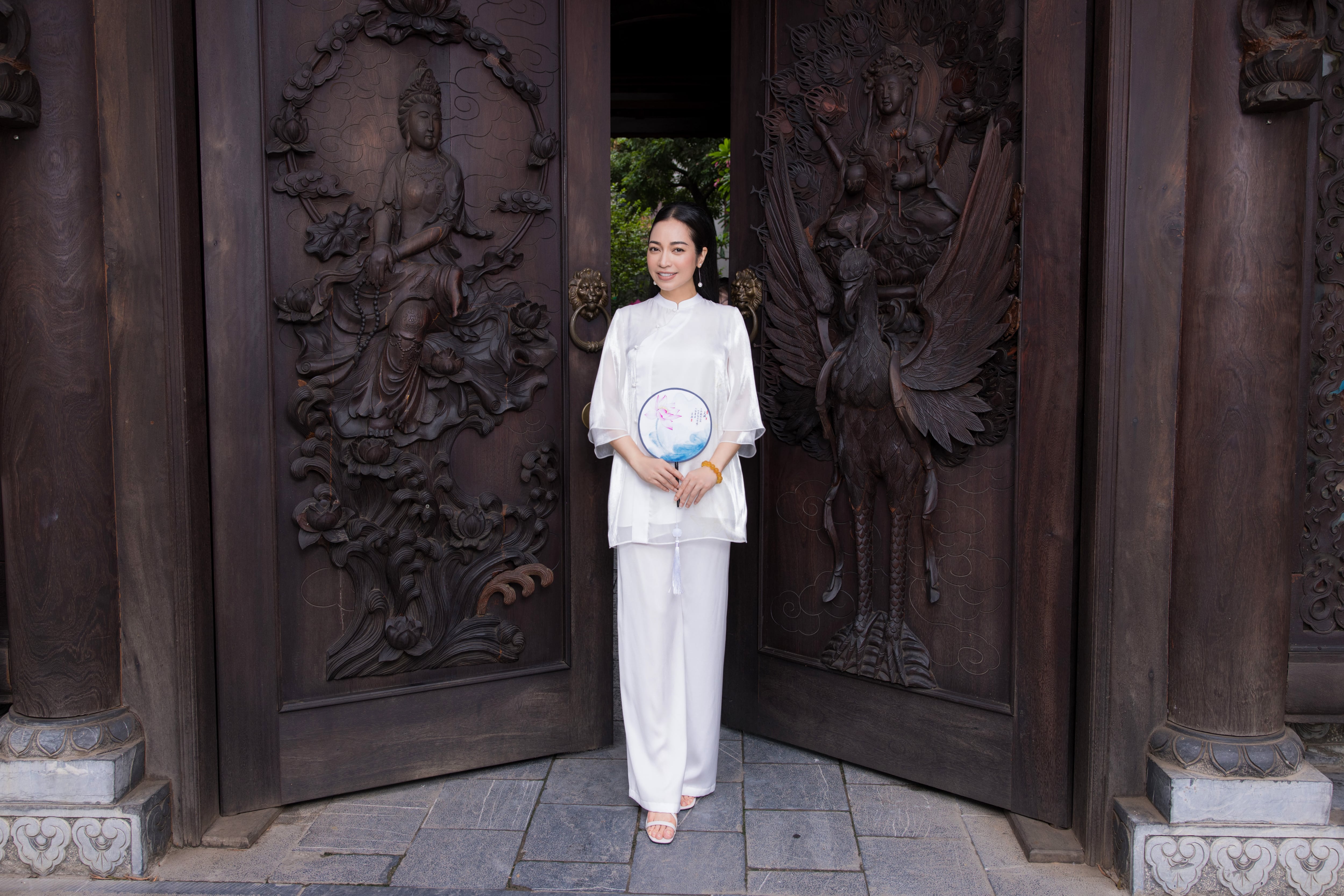 Đồ Lam Như Lan Pháp Phục Liên Vải Organza Trắng Dáng Xòe Cho Phật Tử Áo Đi Chùa, Đi Lễ Phật, Hành Hương - FW23PP005