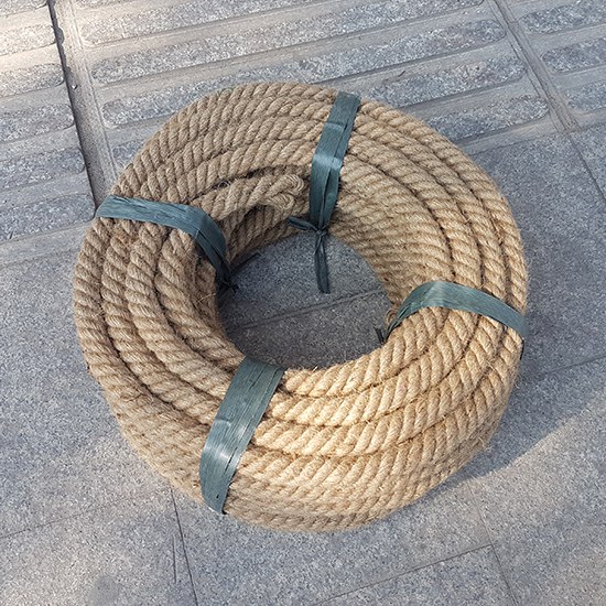 Cuộn dây thừng kéo co sợi đay dài 25m, đường kính 2cm - 2,7cm - 3cm sử dụng cho trò chơi tại các cơ quan, trường học