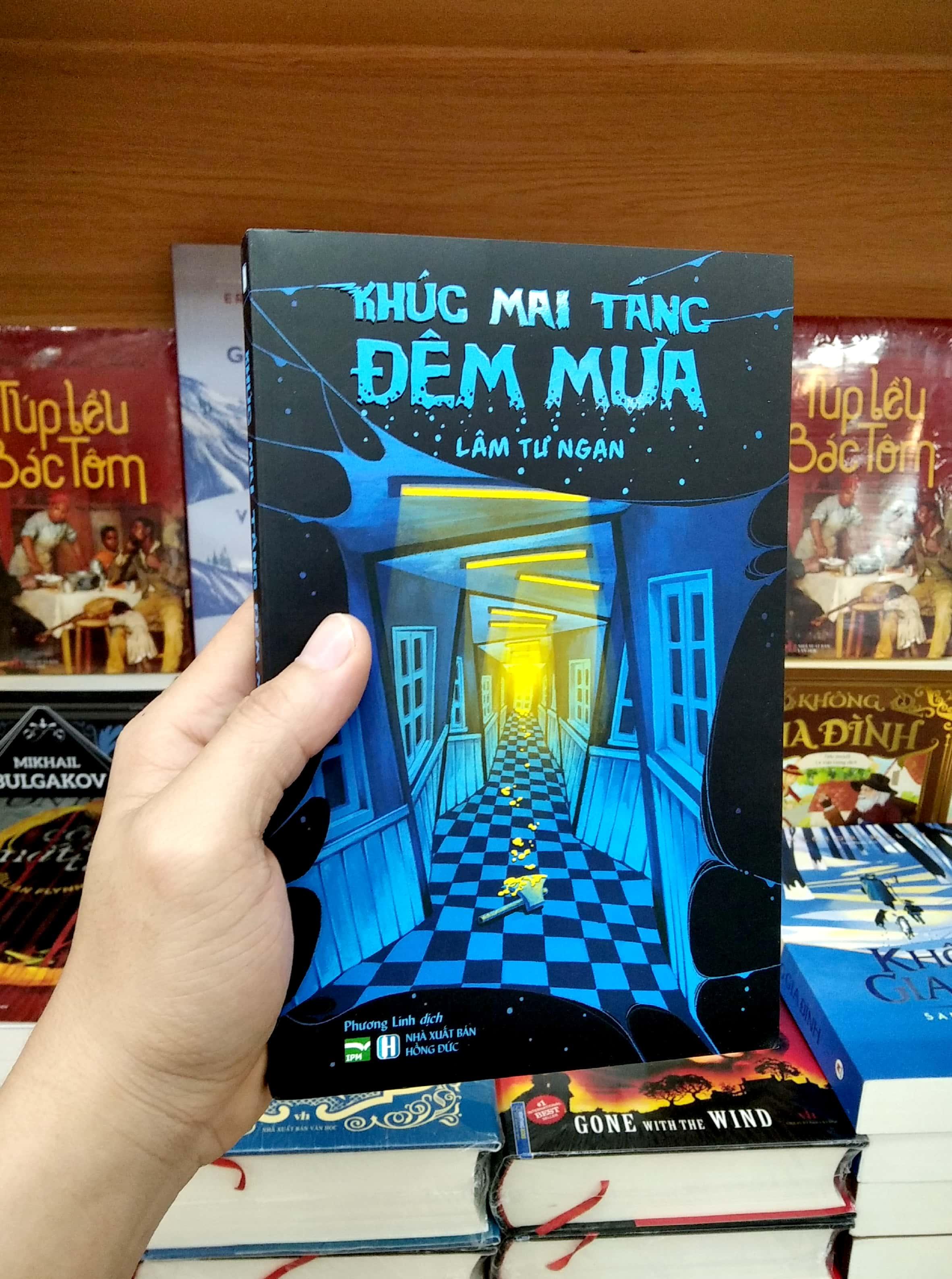 Khúc Mai Táng Đêm Mưa