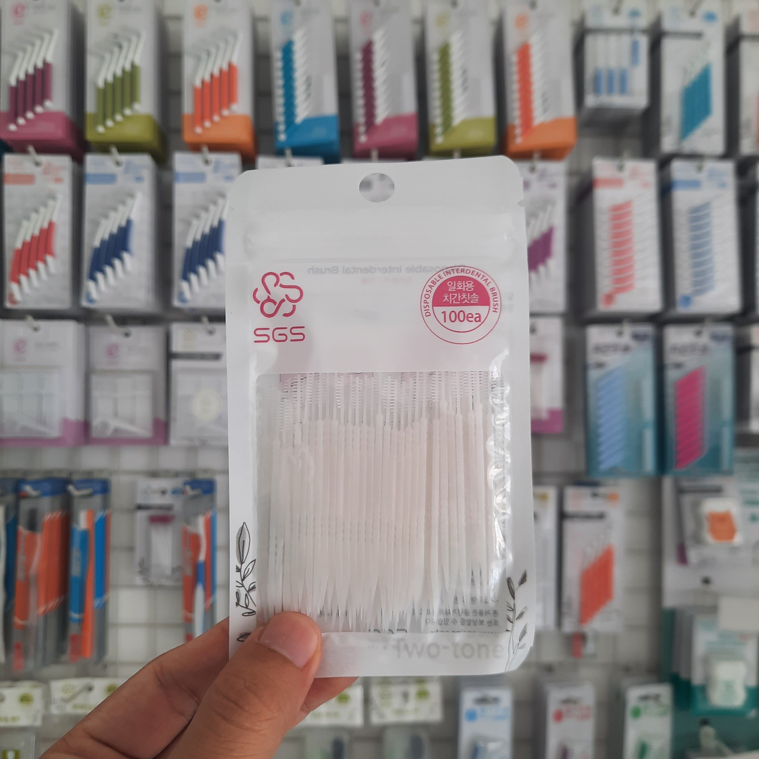 Tăm chải kẽ răng SGS 100 cái/túi nhập khẩu Hàn Quốc - Chỉ nha khoa | MuaDoTot.com Tăm Chải Kẽ Răng Sgs 100 Cái/Túi Nhập Khẩu Hàn Quốc - Chỉ Nha Khoa | Muadotot.Com