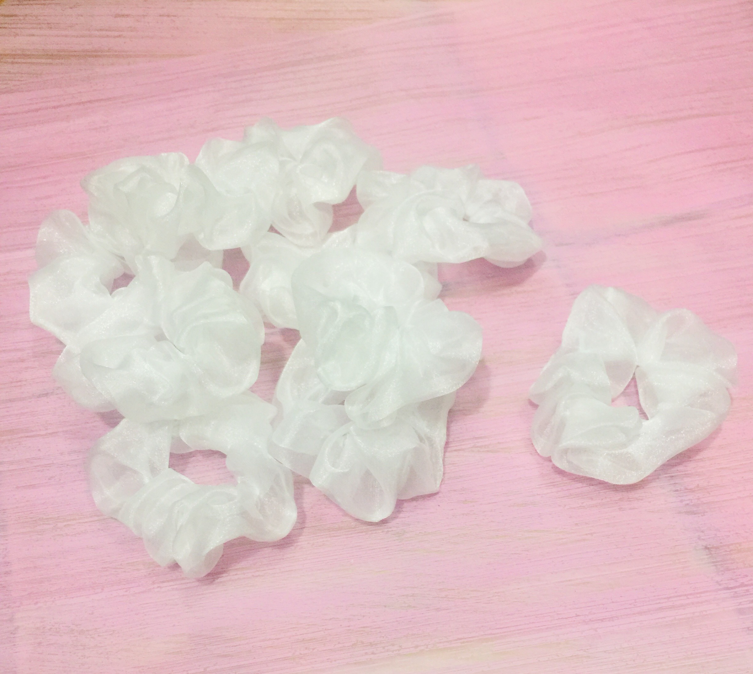 Set 3 dây chun buộc tóc Scrunchies hologram trắng trơn + hologram