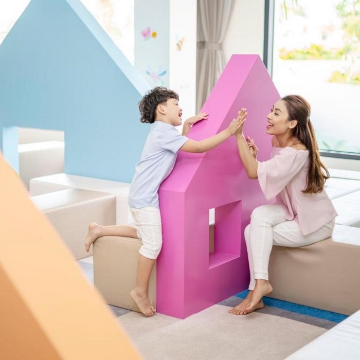 Gói 4N3Đ Vinpearl Villa Dành Cho 4 Người Lớn, 4 Trẻ Em, Gồm 9 Bữa Buffet, Vui Chơi Vinwonders Safari, Áp Dụng Toàn Quốc