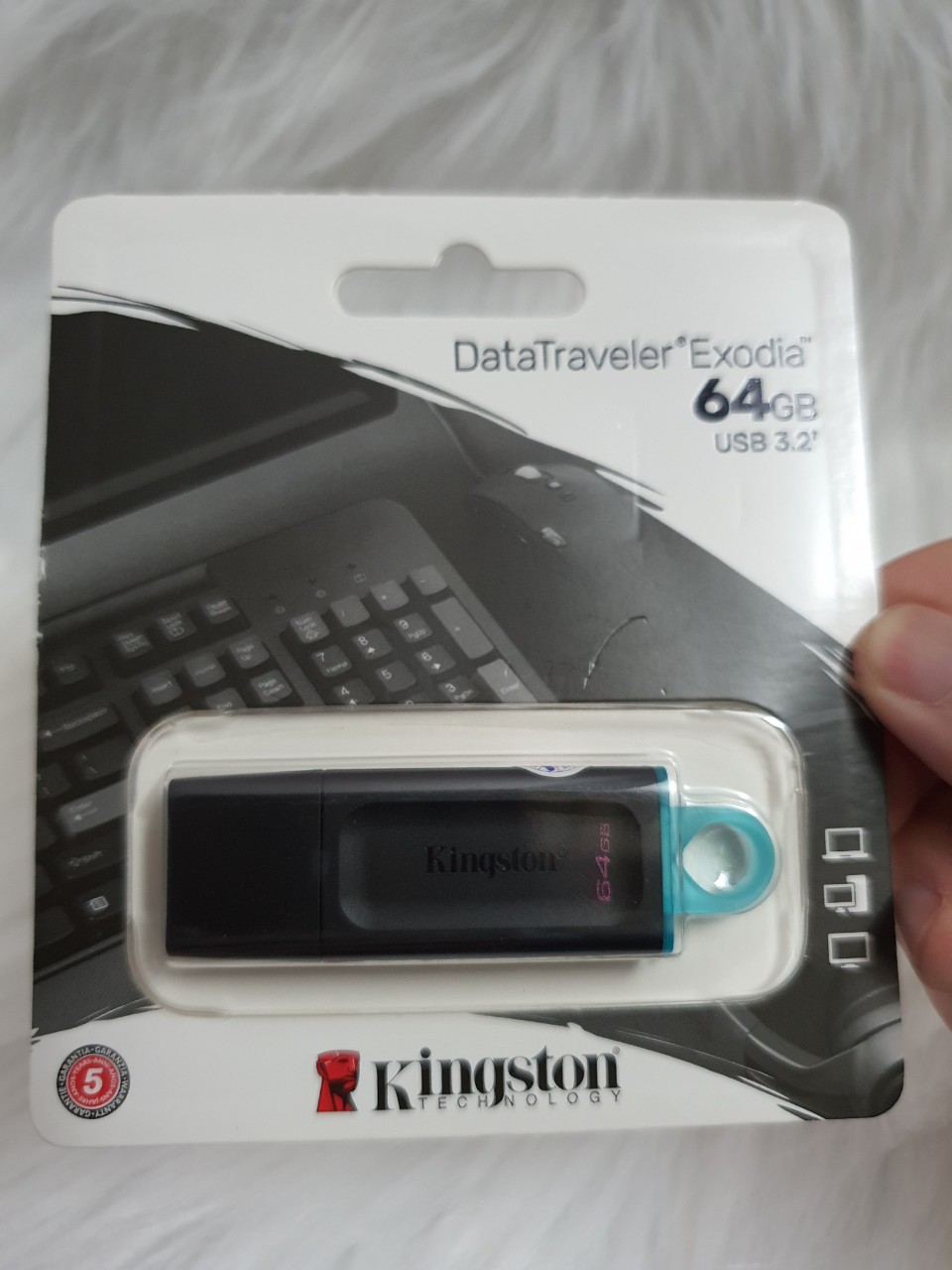 USB 64GB Kingston chuẩn USB 3.2 - USB dung lượng 64GB tốc độ cao 3.2 - Hàng chính hãng