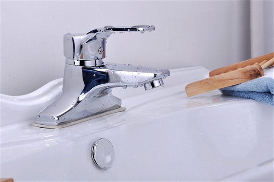 Vòi rửa nóng lạnh cao cấp LUXE V1012