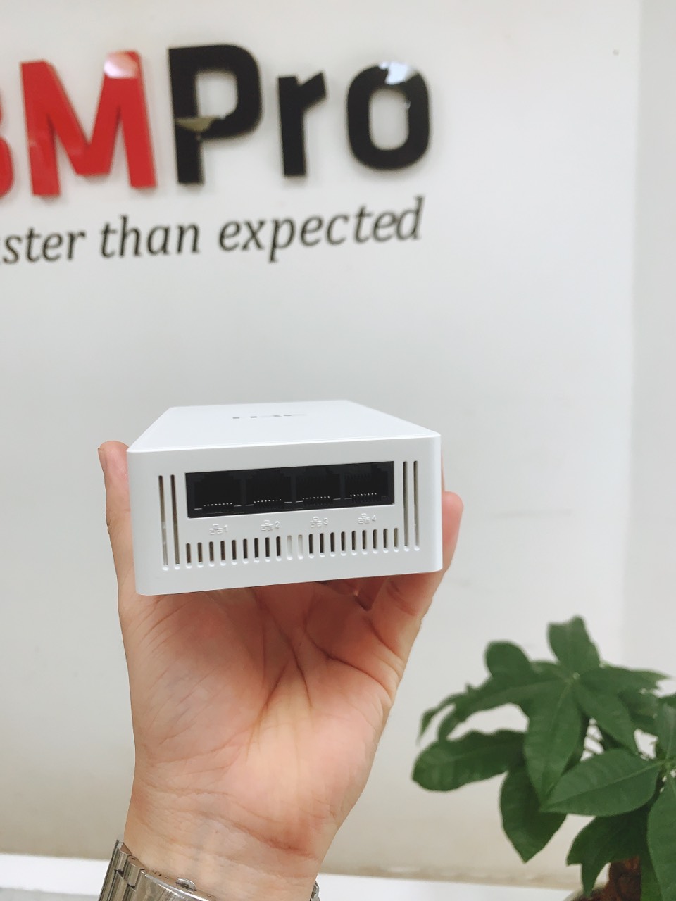 Bộ Phát WiFi 6 H3C EWP-WA6120H Hàng Chính Hãng – Tốc Độ 1775 Gbps, Chịu Tải 100 User