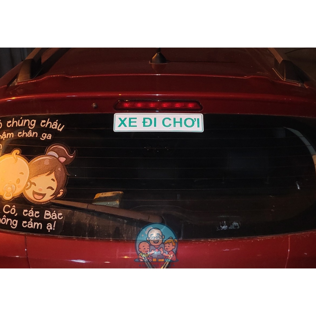 Decal dán xe, tem dán xe, Xe đi chơi - thiết kế đặc biệt phủ sơn UV dán kính hậu ôtô Mày mò Store.