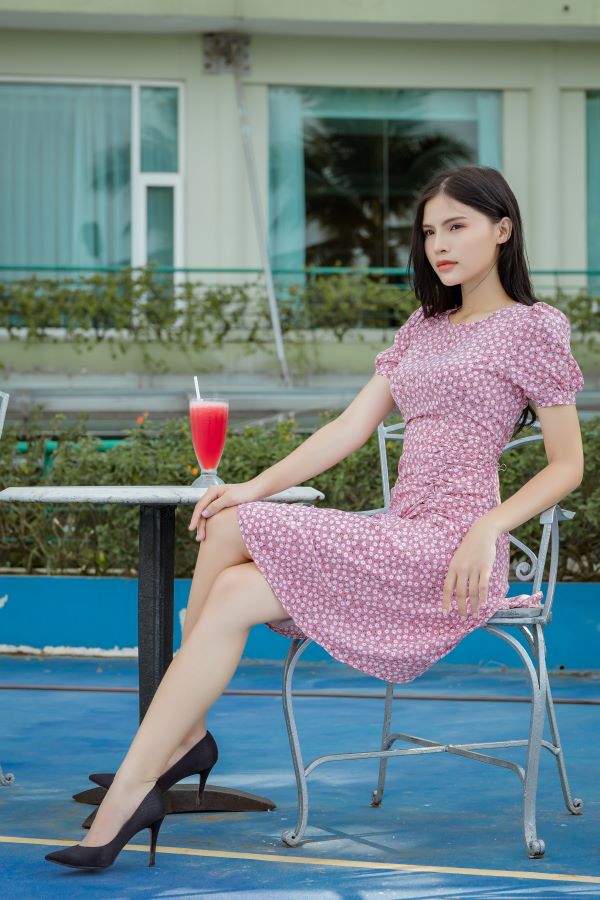 Váy xòe xếp bèo hoa cúc màu hồng EV23
