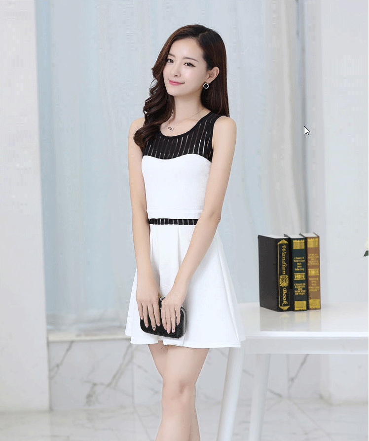 Hình ảnh Đầm nữ thời trang phối màu đen trắng sang chảnh Da77