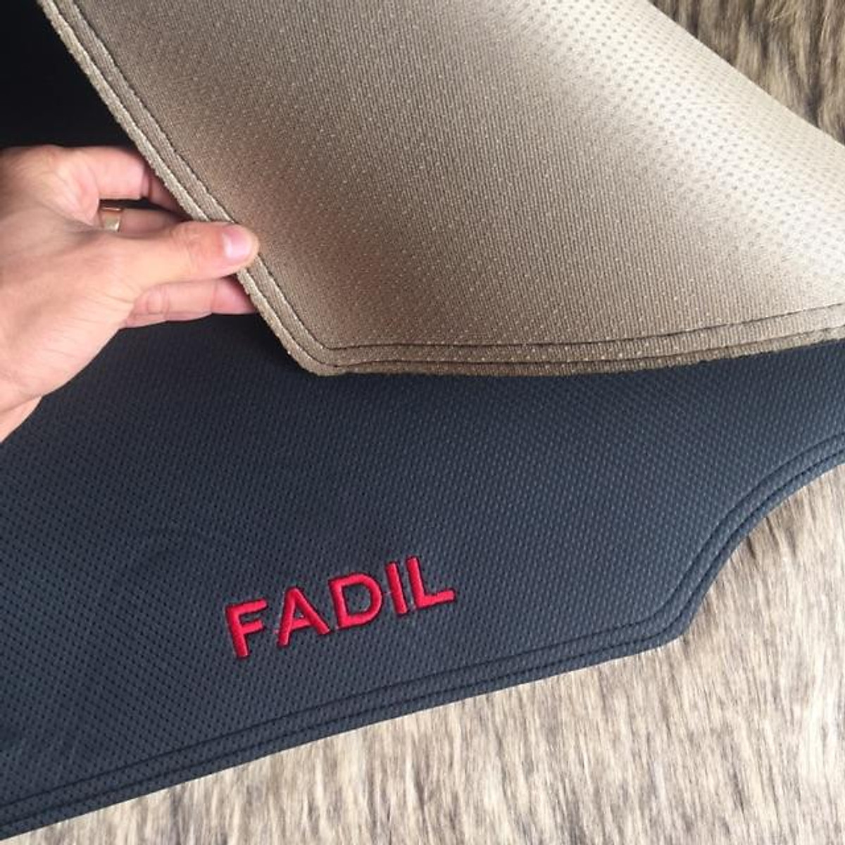 Thảm da Taplo vân carbon Cao cấp dành cho xe Vinfast Fadil