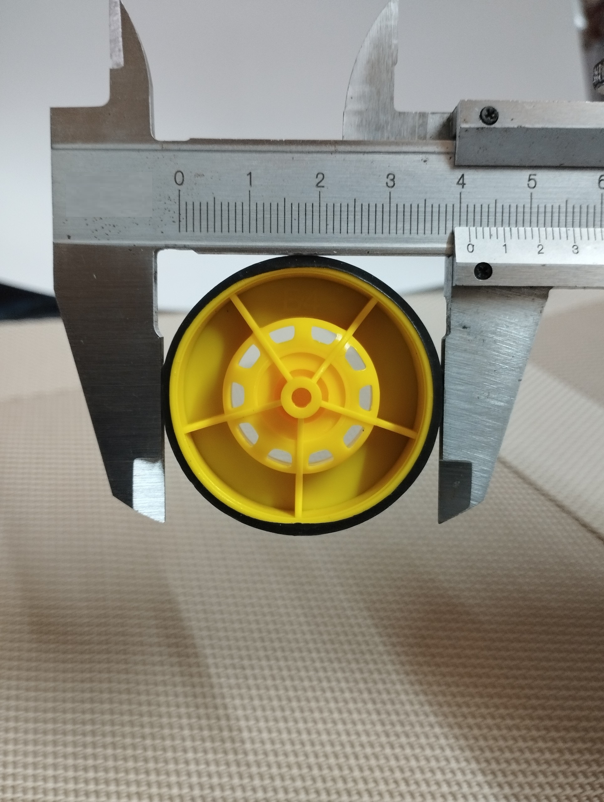 Lẻ 1 Bánh xe cao su loại tốt lỗ trục 3mm đường kính 42mm dành để chế tạo đồ chơi