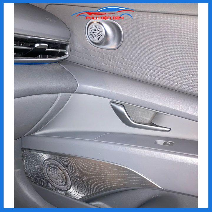 Bộ ốp màng loa Elantra 2023-2024 phay xước chuẩn theo xe vân Titan chống xước trang trí nội thất ô tô