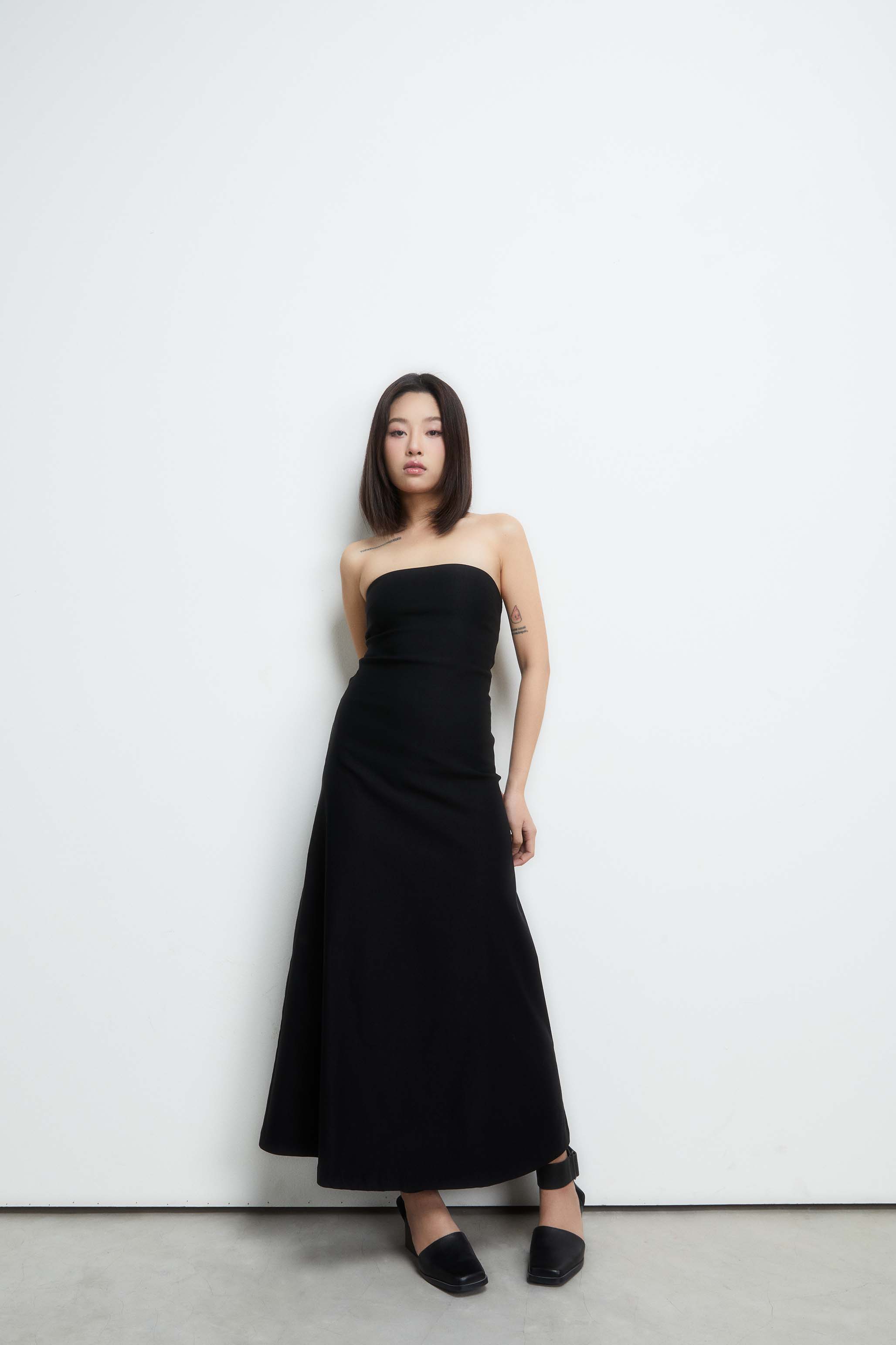 DOTTIE - Đầm ống dáng dài D0459