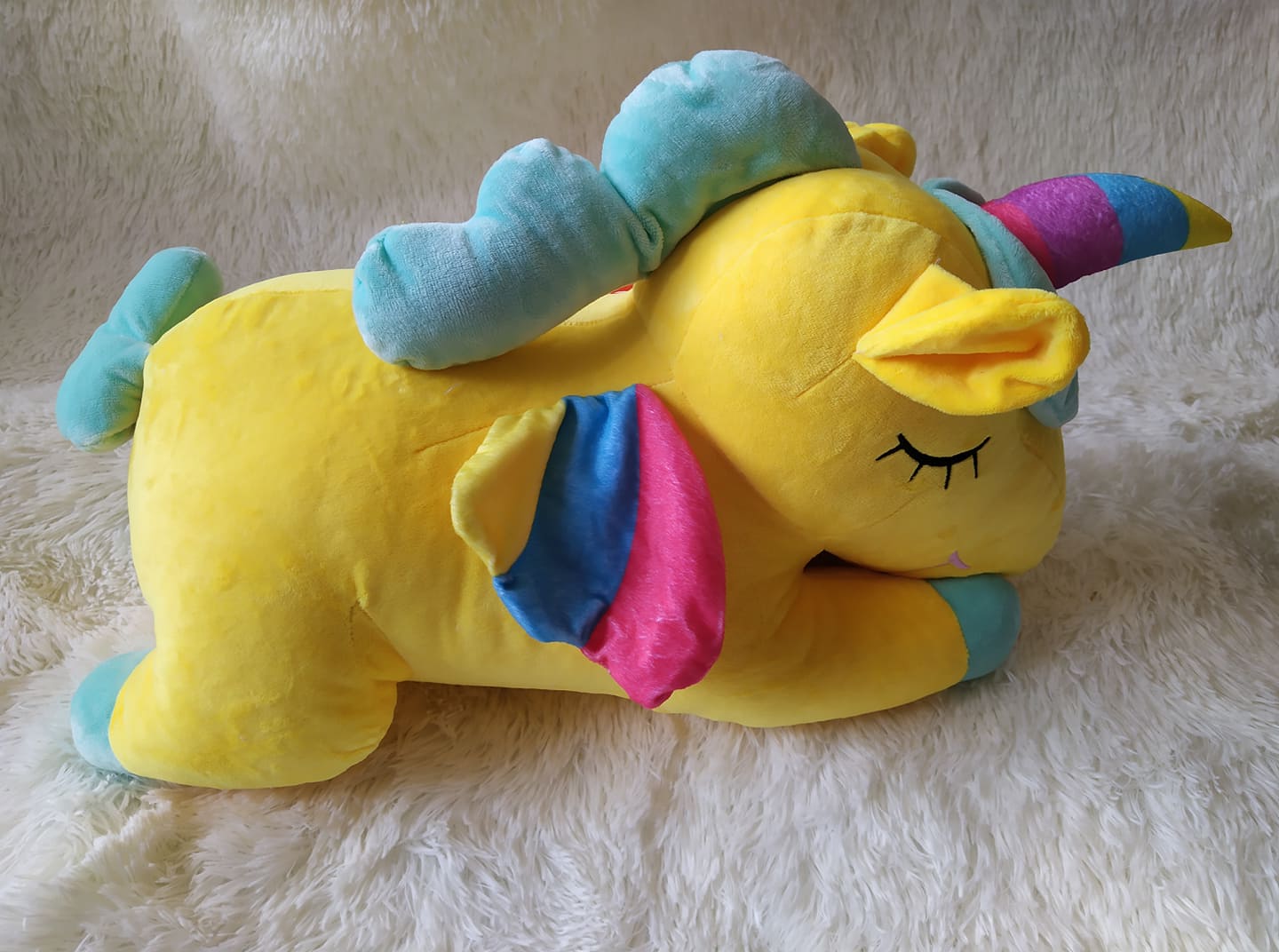 NGỰA PONY NẰM MÀU VÀNG ( 60cm)