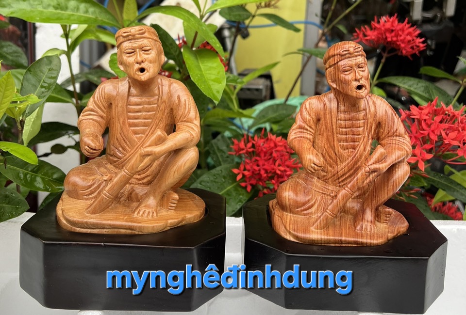 Tượng ông nông dân xông trầm  bằng gỗ ngọc Am thơm nức cao 20cm