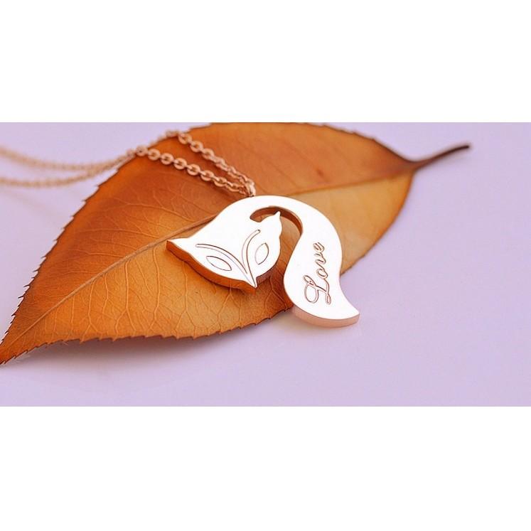 Dây chuyền titan cáo love không đen không rỉ